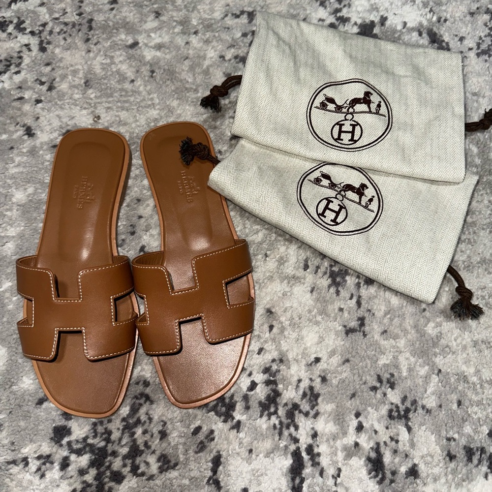 Hermes oran sandal